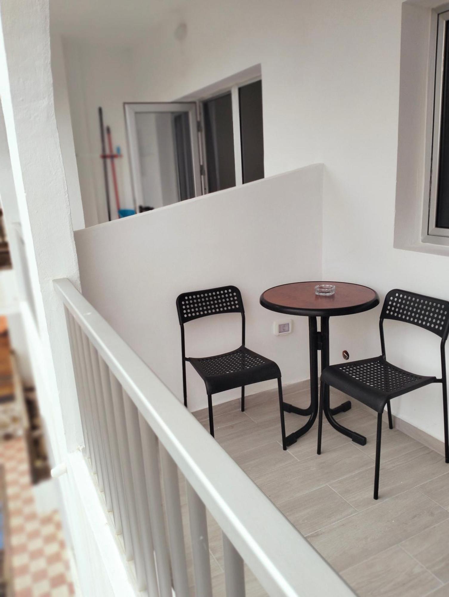 Apartamentos El Campanario Фронтера Екстериор снимка